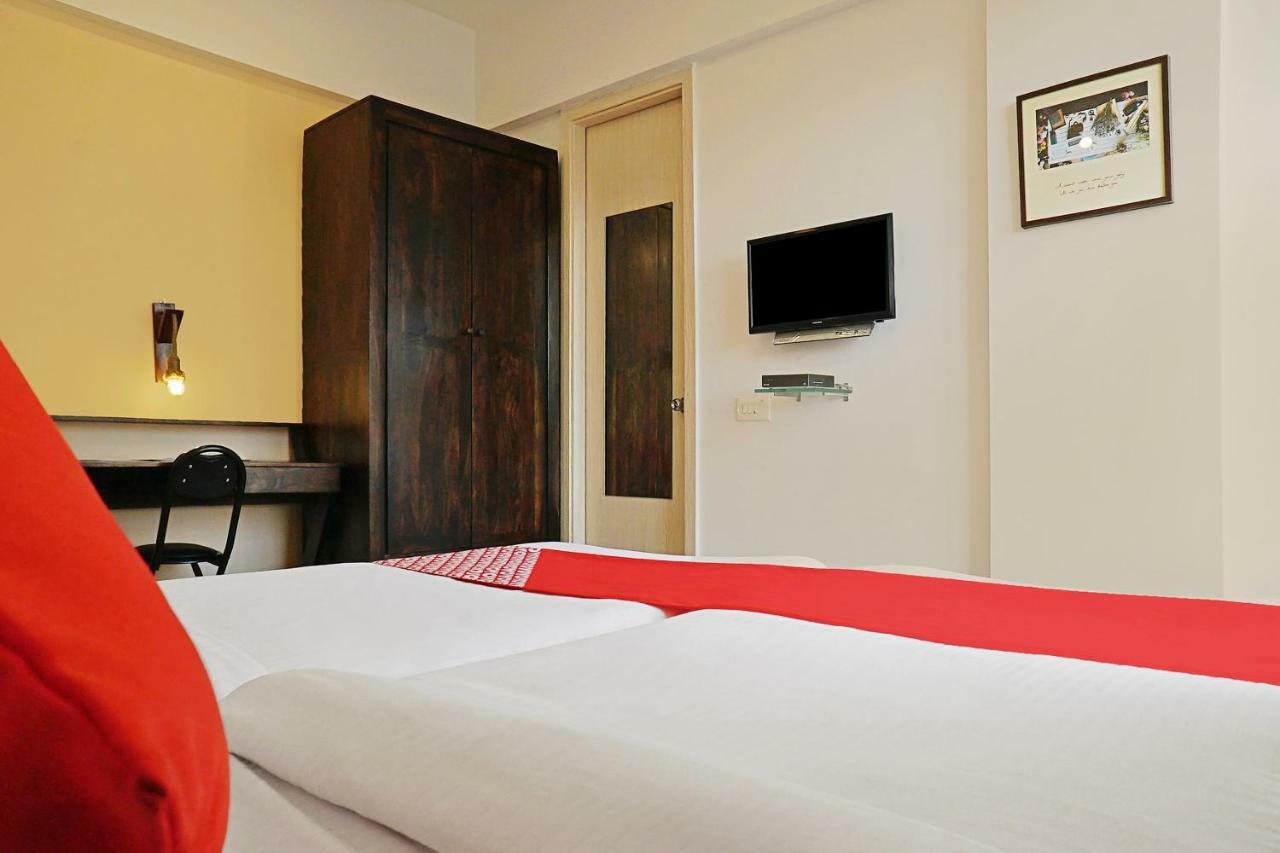 Oyo 12227 Hotel Resonare Baner ปูเน่ ภายนอก รูปภาพ
